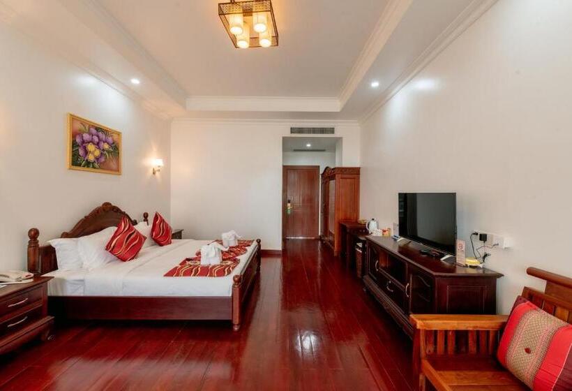 هتل 36manor International Sport