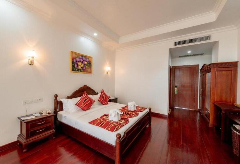 هتل 36manor International Sport