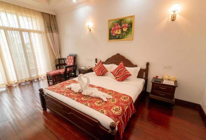 هتل 36manor International Sport