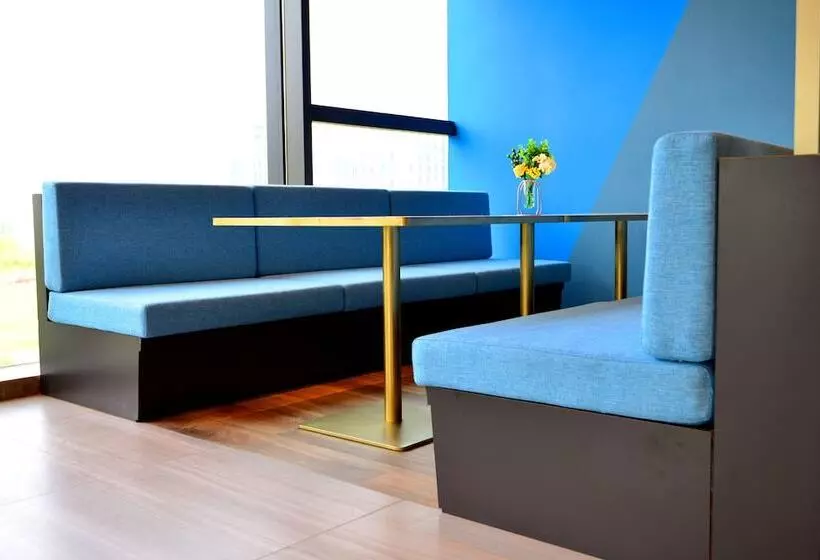 ホテル Holiday Inn Express Hangzhou Binjiang, An Ihg
