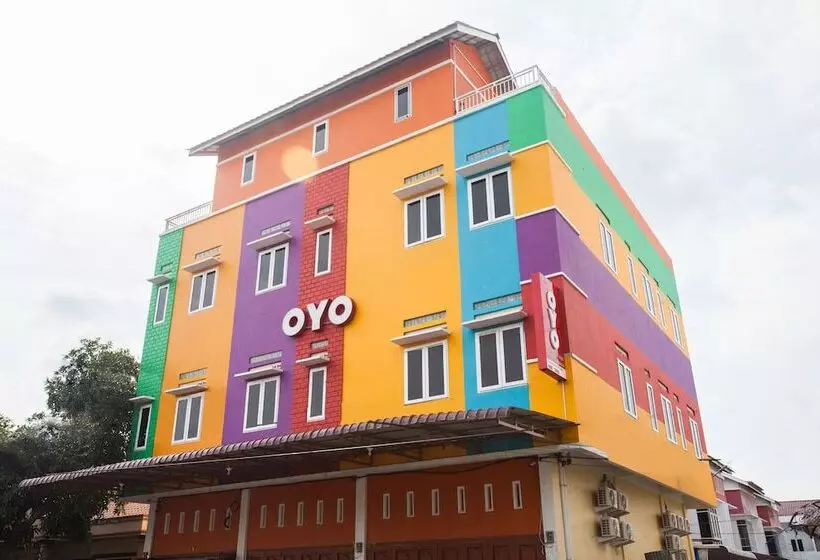 ホテル Sentosa Jaya Guest House Near Rs Hermina Medan Redpartner