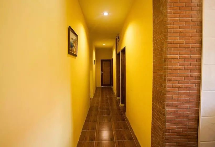 ホテル Sentosa Jaya Guest House Near Rs Hermina Medan Redpartner