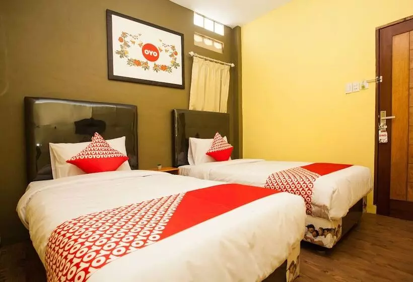 ホテル Sentosa Jaya Guest House Near Rs Hermina Medan Redpartner