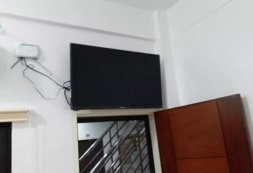 Clark Pad Inn, Angeles City