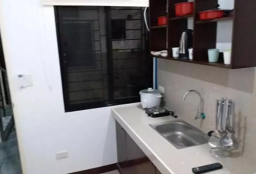 Clark Pad Inn, Angeles City