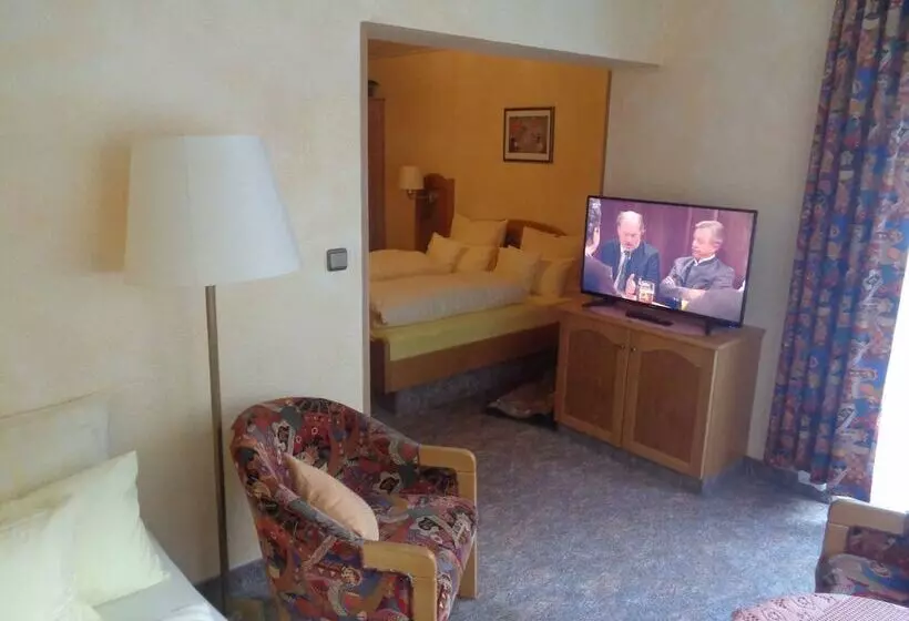 Majatalo Waldgasthof Lorchenmühle Ug