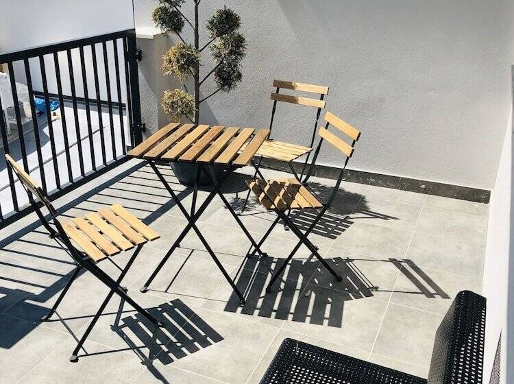 Schöndorf Hostel   Virtual Reception