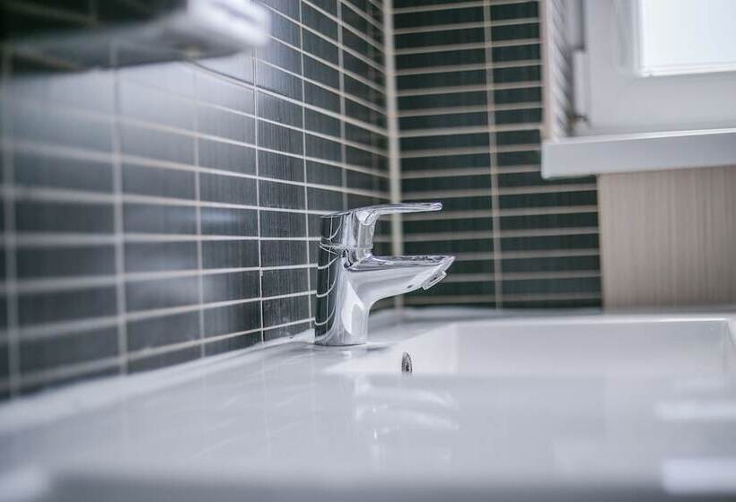 Schöndorf Hostel   Virtual Reception