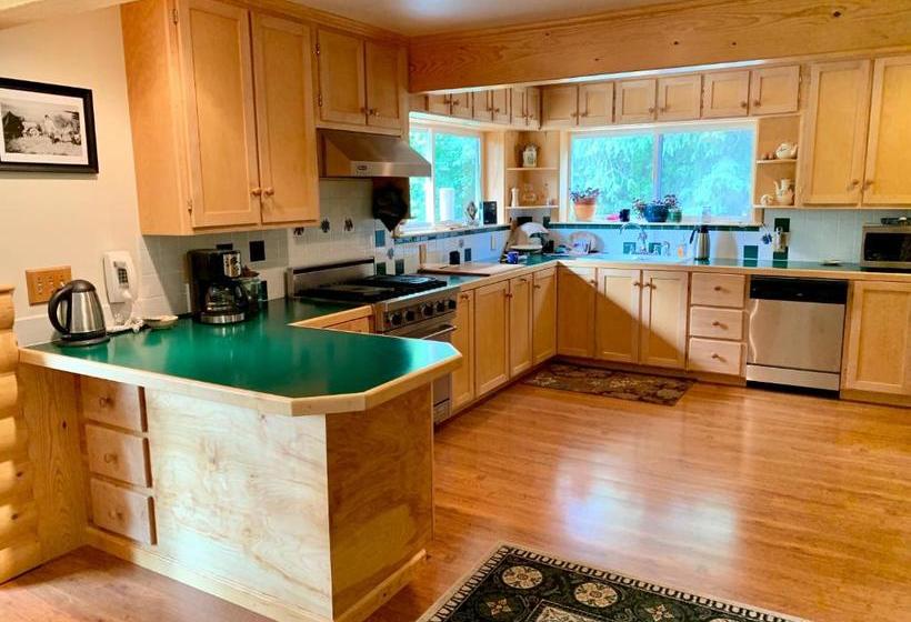 Sourdough Sunrise B&b