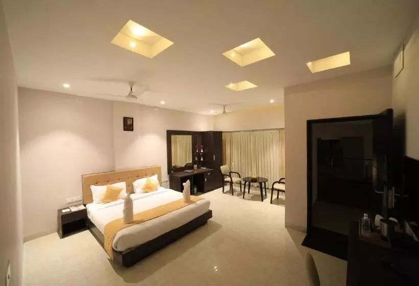 Grand Signature Hotel & Spa