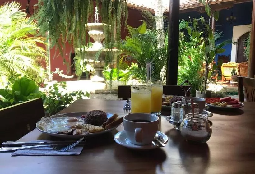 هتل Las Palmas Granada