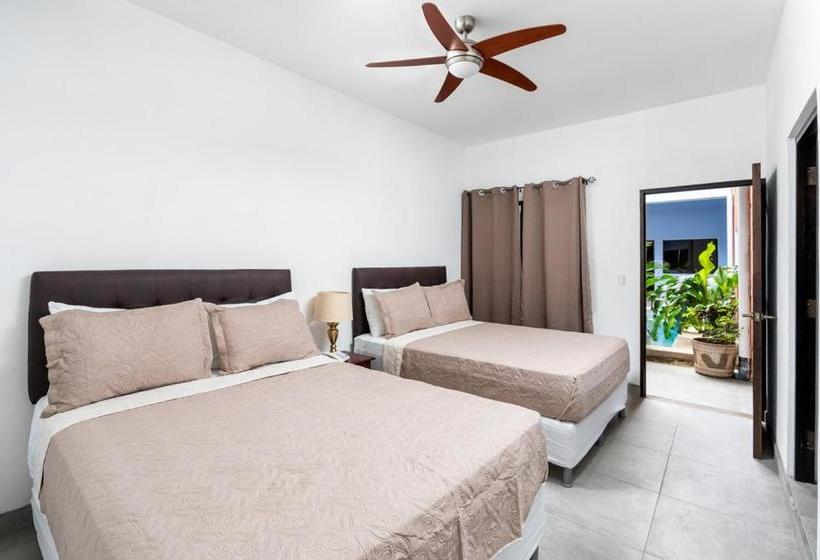 هتل Las Palmas Granada