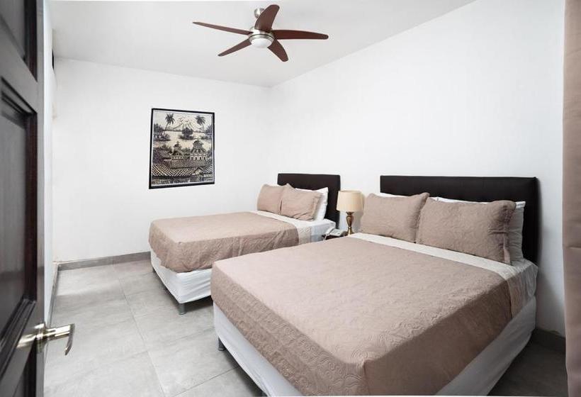 هتل Las Palmas Granada