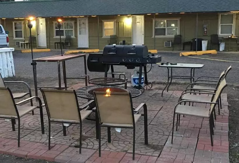 モーテル The Ol' Wyoming