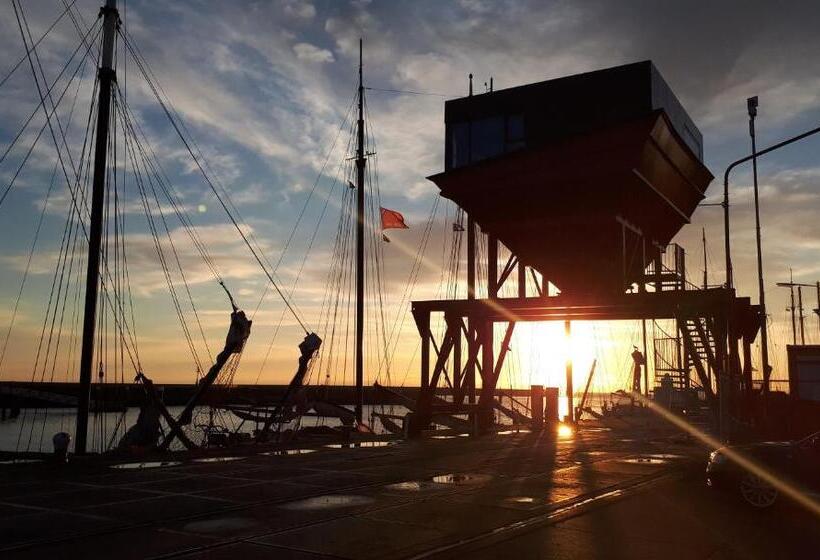 בית מלון כפרי Slapen In Een Trechter