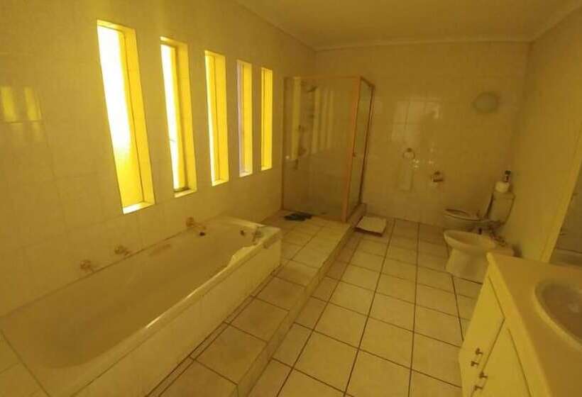 پانسیون Auckland Lodge