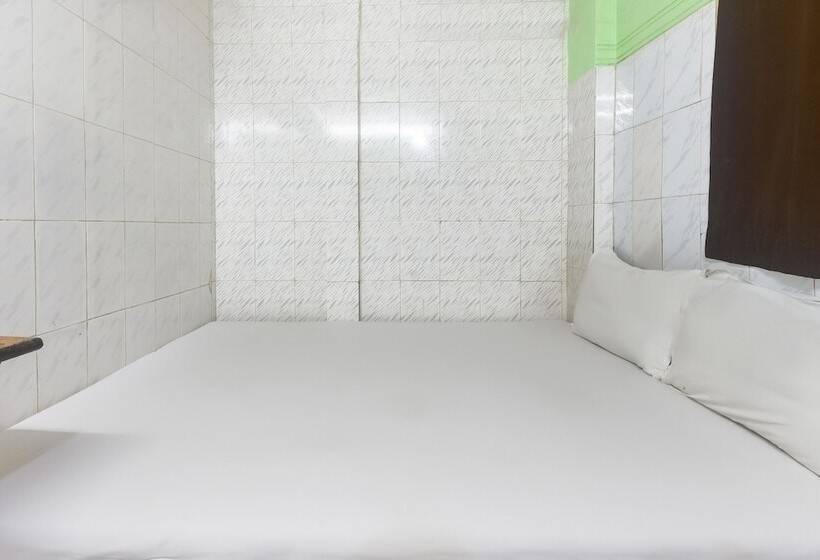 Hotell Spot On 37995 Akbar