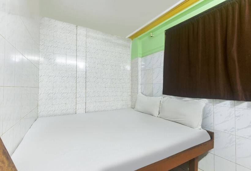 Hotell Spot On 37995 Akbar