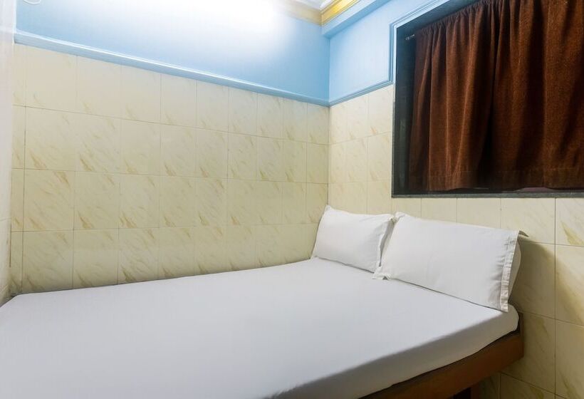 Hotell Spot On 37995 Akbar