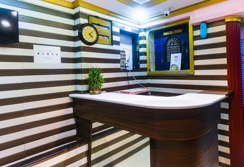 Hotell Spot On 37995 Akbar