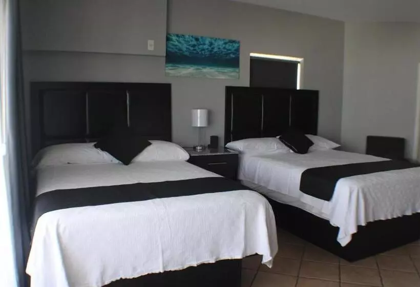 هتل The All New Grace Bay Suites