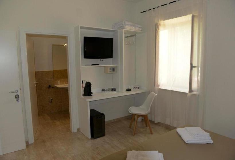 بنسيون Porta Marina Guest Rooms