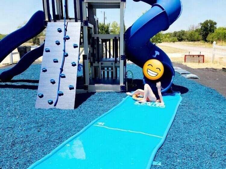 旅馆 Oasis Lake Buchanan