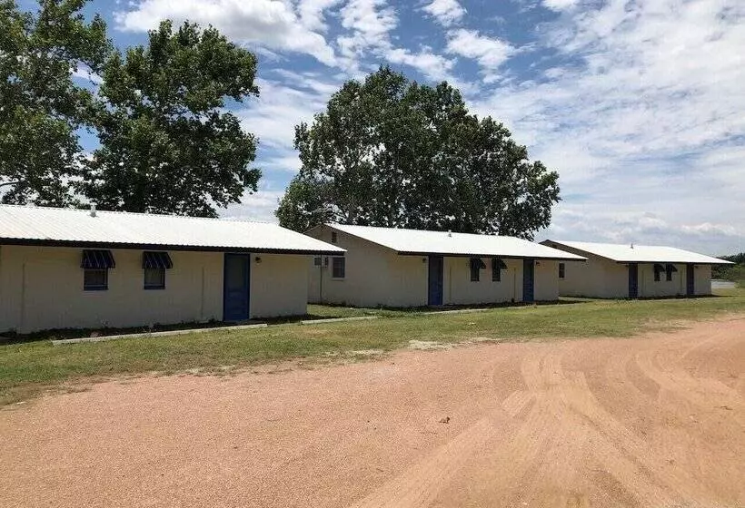 Retkeilymaja Oasis Lake Buchanan