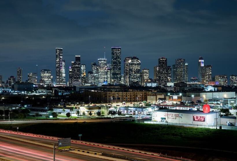 هتل Courtyard By Marriott Houston Heights/i10