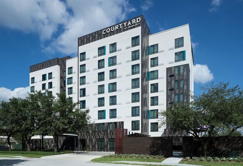 هتل Courtyard By Marriott Houston Heights/i10