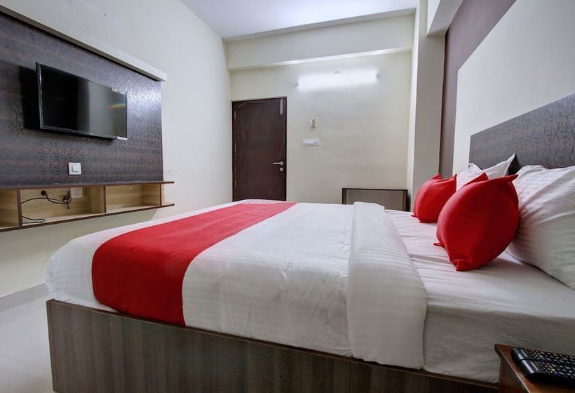 Hotell Oyo 44203 Manis Residency Deluxe