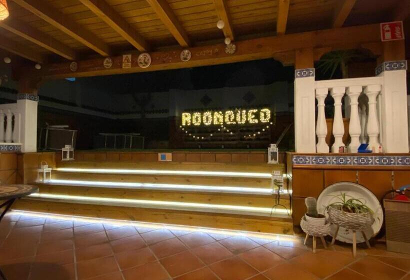 Hotel Roomqueo Only Adults