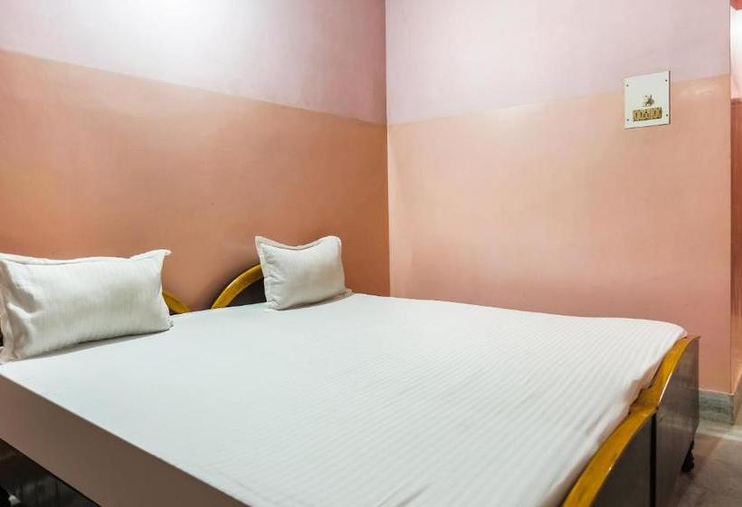 فندق Spot On 43309 Indra Bhawan Lodge