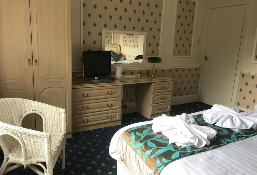 Пансион Everglades