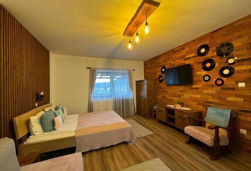 住宿加早餐  Constantin Panzió