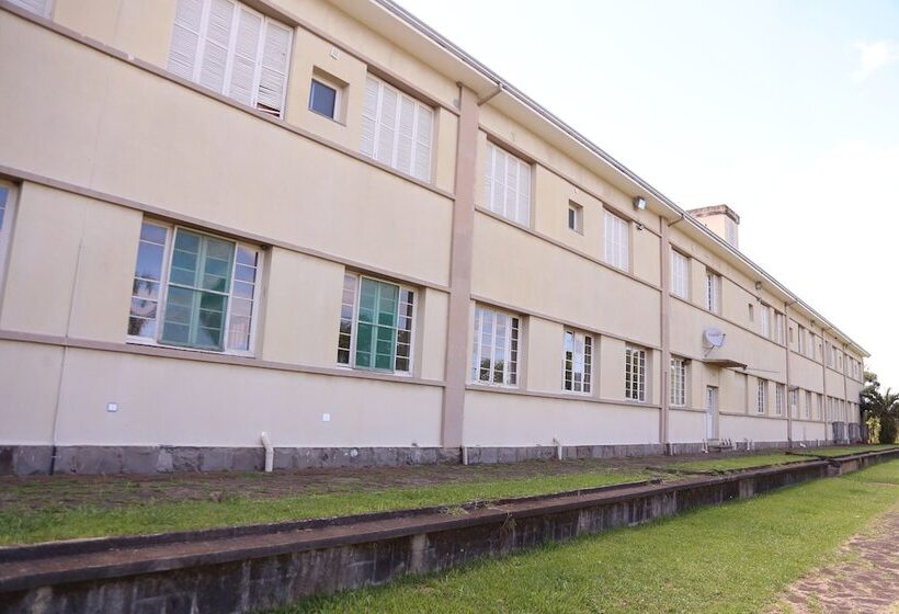 هتل Murialdo Caxias