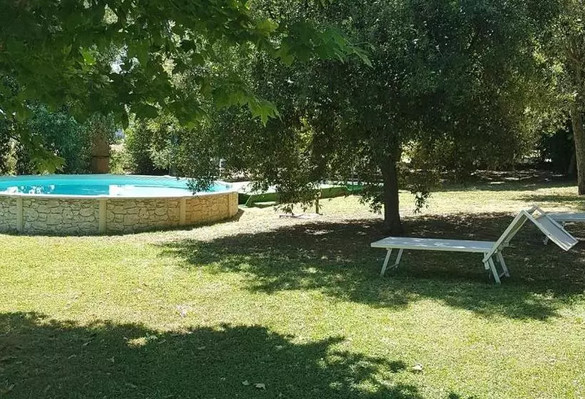 Hotelli Tenuta Litiano