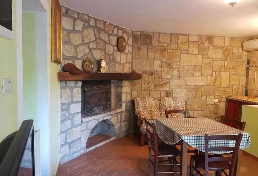 Hotelli Tenuta Litiano