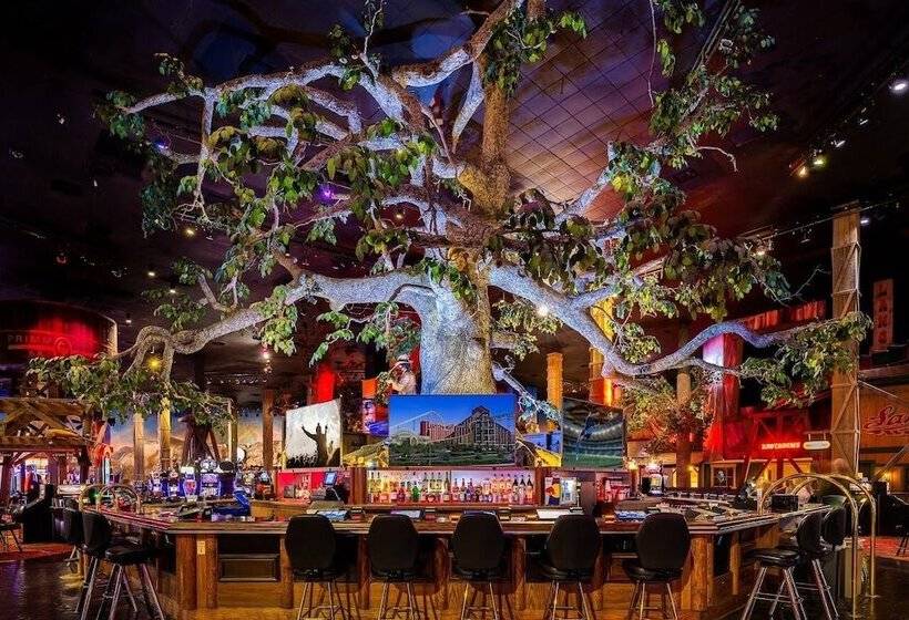 Buffalo Bill's Resort & Casino