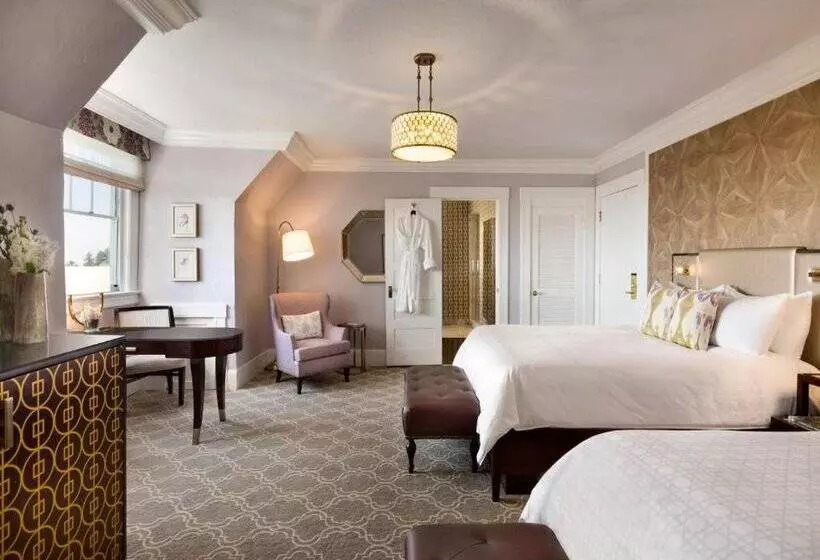 Claremont Resort & Club