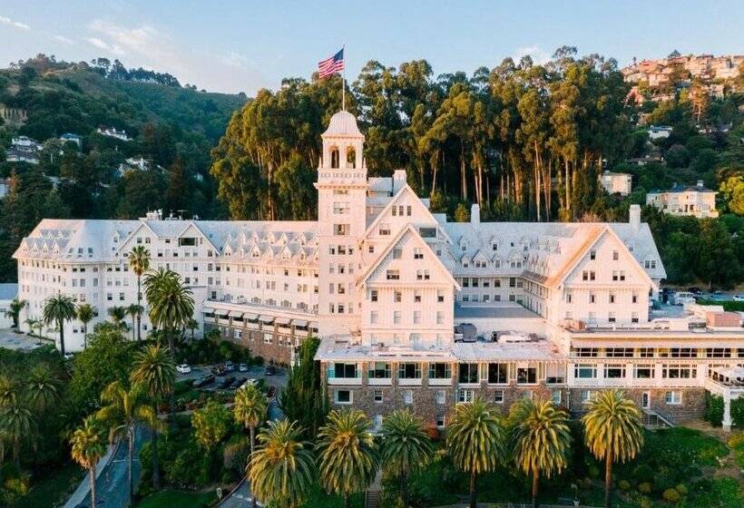 Claremont Resort & Club