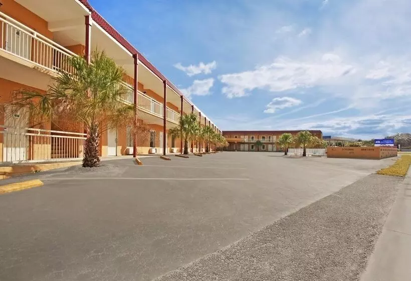 فندق La Bella Inn