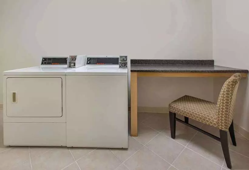 酒店 Baymont By Wyndham Harrisburg