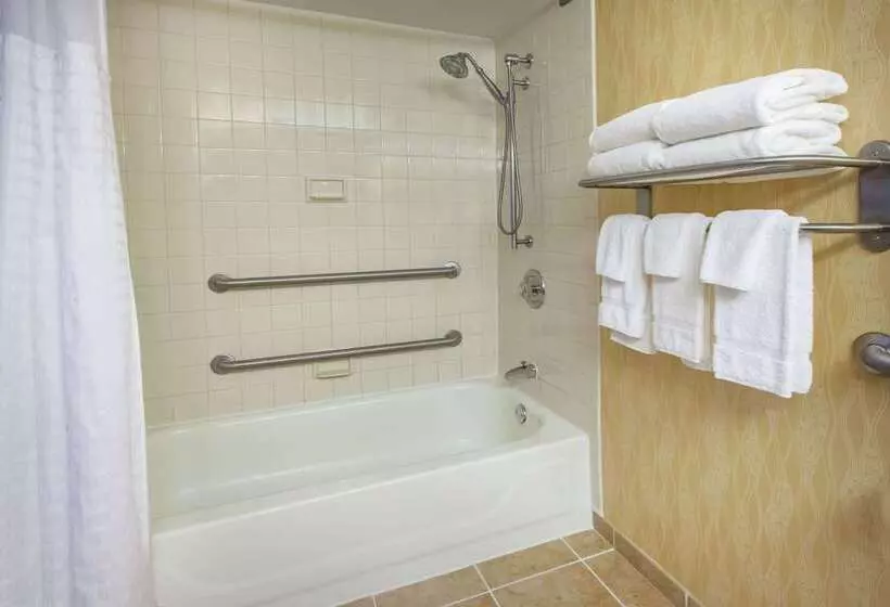 酒店 Baymont By Wyndham Harrisburg