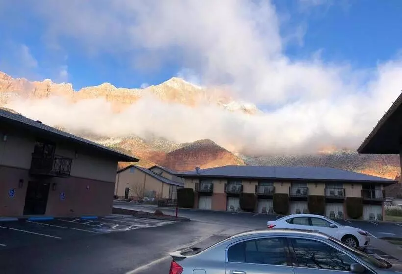 בית מלון כפרי Bumbleberry Inn