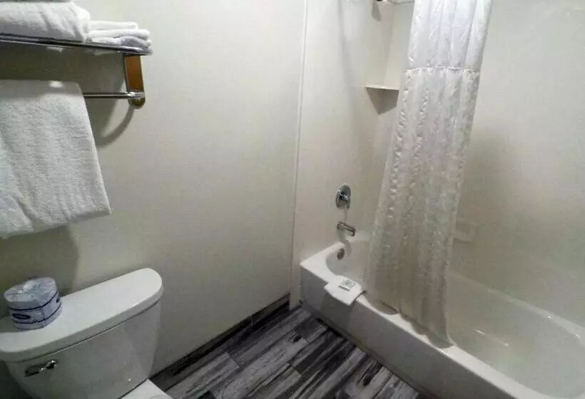 בית מלון כפרי Bumbleberry Inn