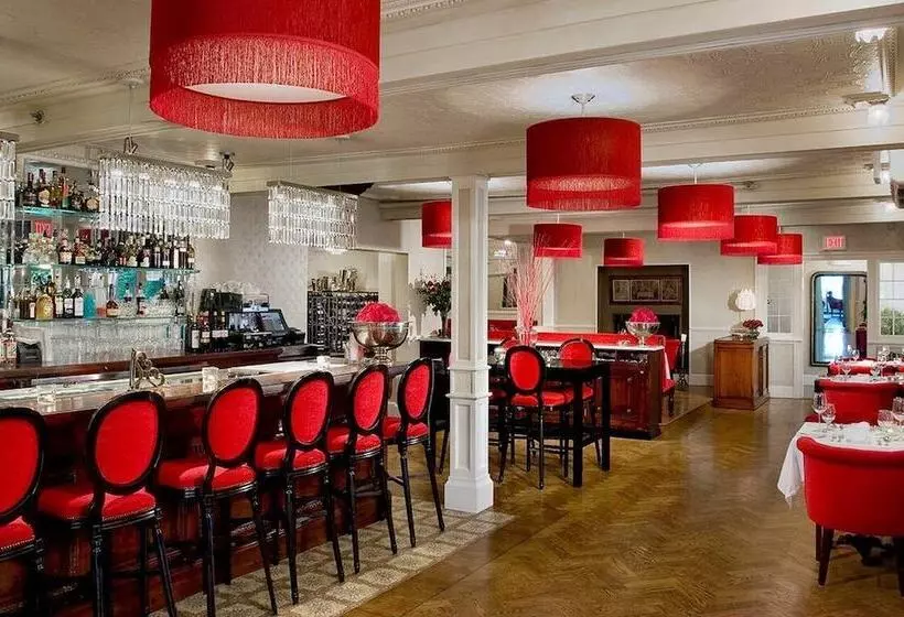 ホテル Camden Harbour Inn