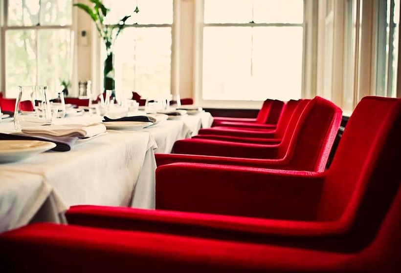 فندق Camden Harbour Inn