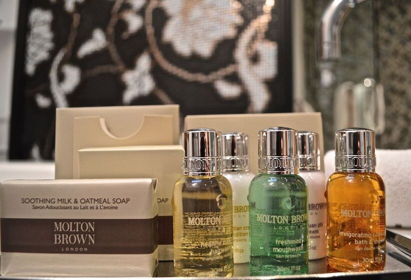 فندق Camden Harbour Inn