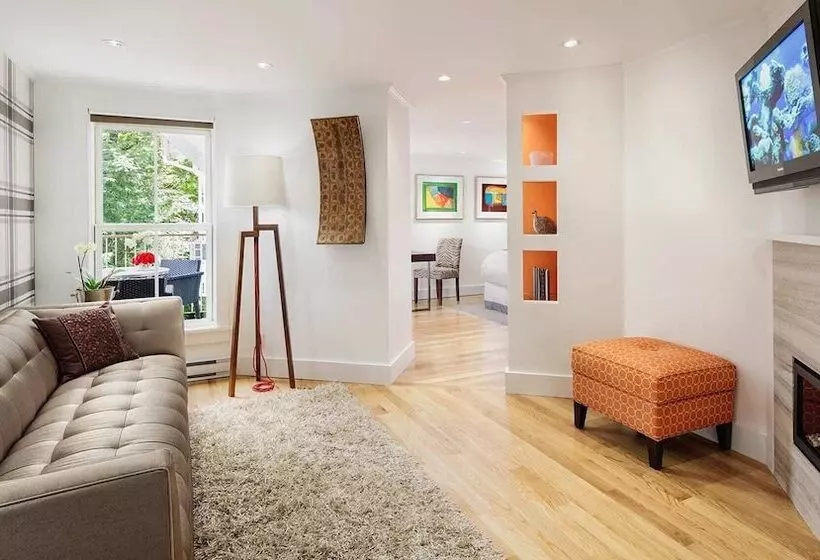 ホテル Camden Harbour Inn